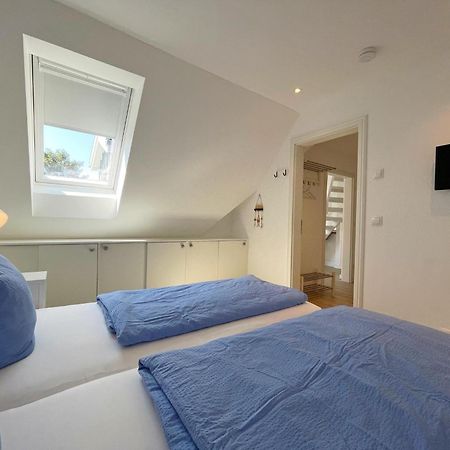 Ferienwohnung Haus Duenenrose Whg 3 Mit Balkon Westerland Esterno foto