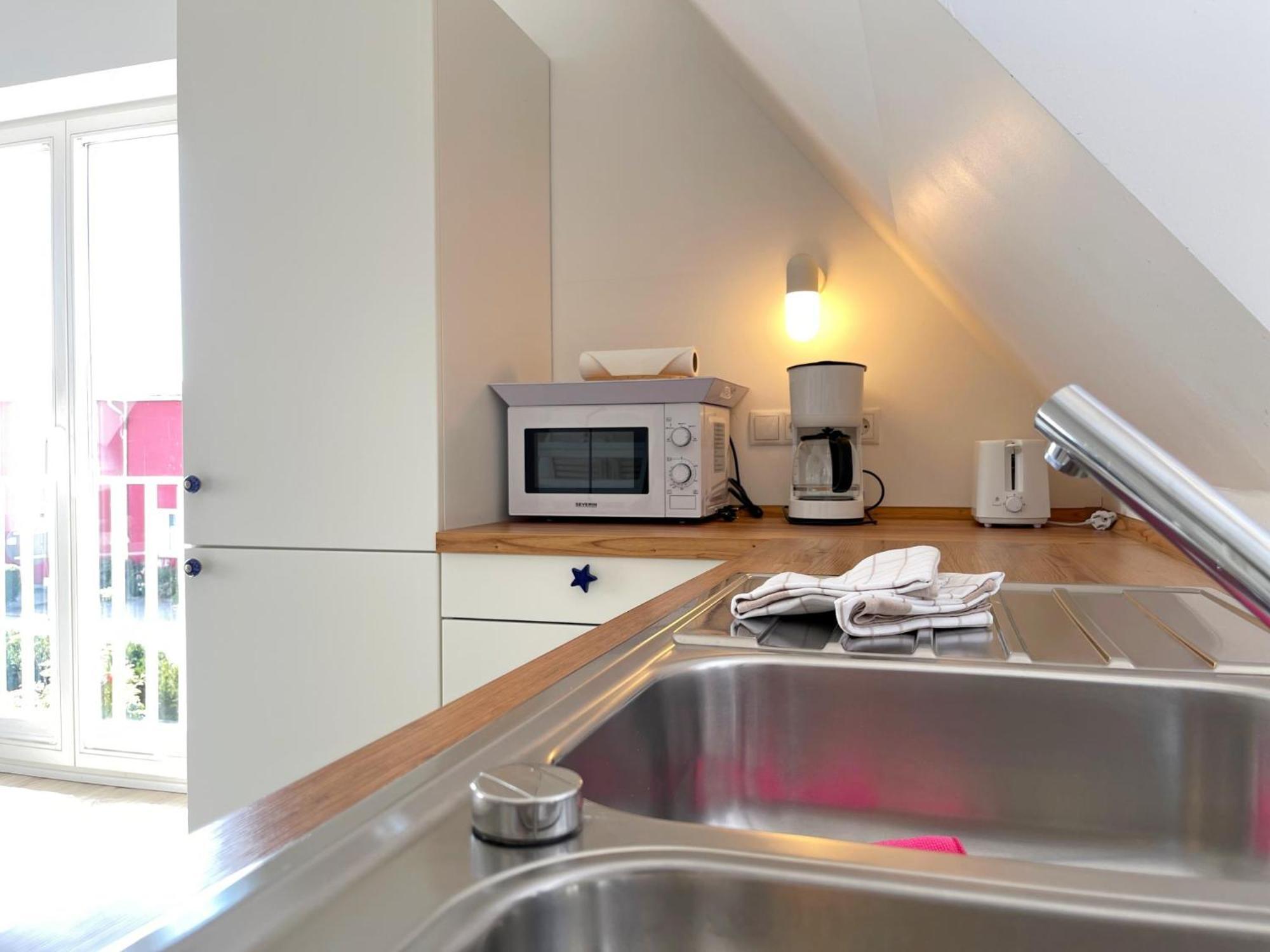 Ferienwohnung Haus Duenenrose Whg 3 Mit Balkon Westerland Esterno foto