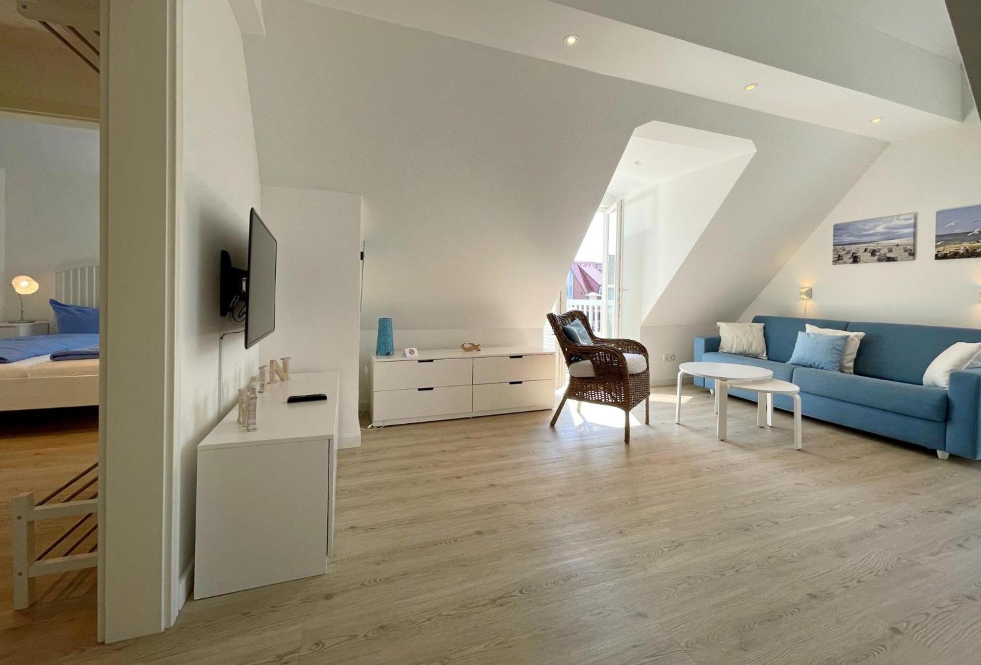 Ferienwohnung Haus Duenenrose Whg 3 Mit Balkon Westerland Esterno foto